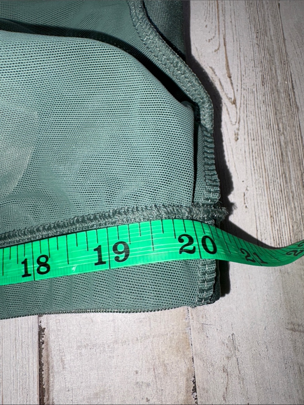 Old Navy Active PowerChill Built in Bra Olive Green Color Plus Size 3X - Picture 5 of 13